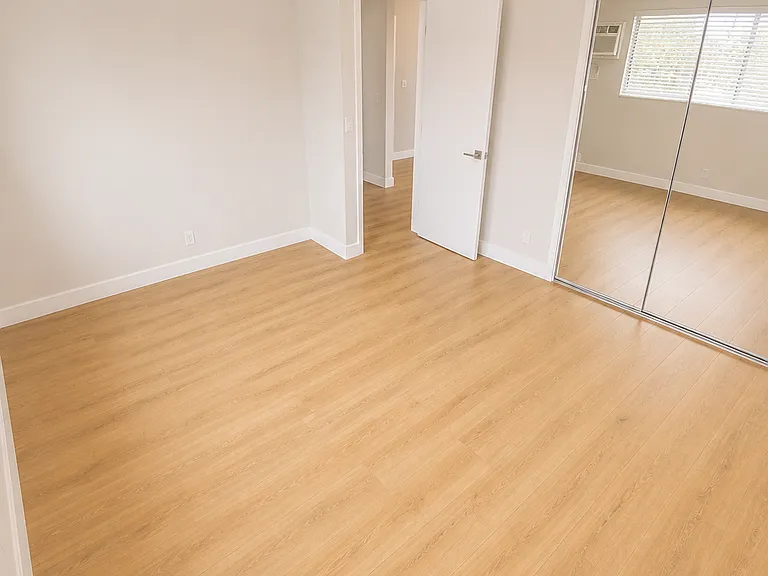 2935 Duray Pl #4A — Photo 9