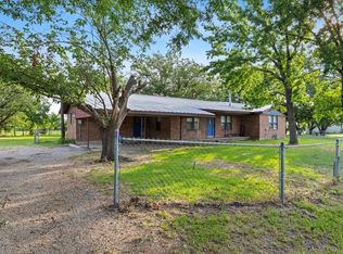 1001 County Road 2917, Dodd City, TX 75438