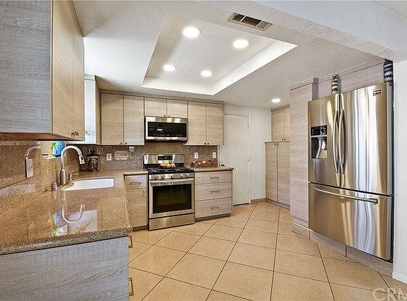 5th image of 6204 Granby Ave
