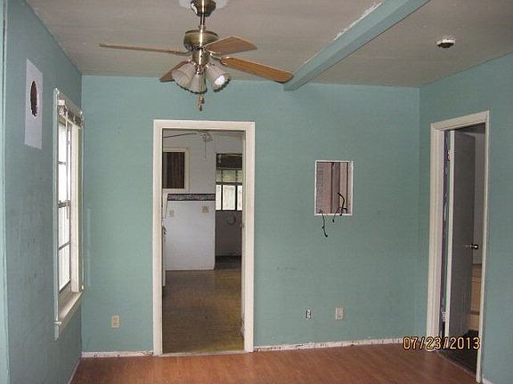 3rd image of 111 Katahdin St E