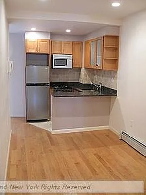Rented by Bond New York | media 28