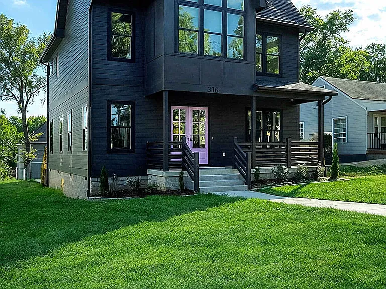306 Pullen Ave — Photo 7