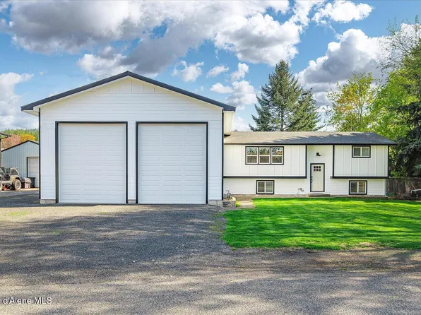 9084 W Driftwood Dr, Coeur D Alene, ID 83814