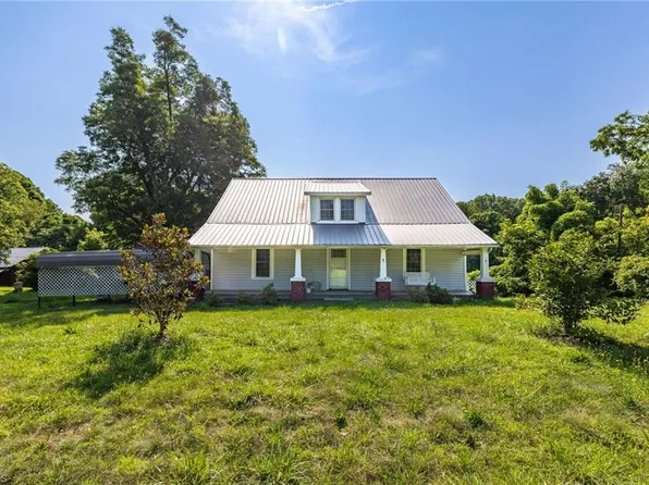 939 Webb Loop, Madison, NC 27025