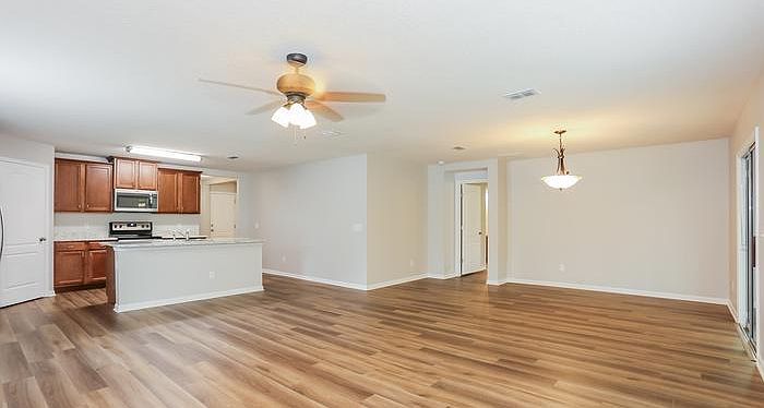 2nd image of 95065 Cheswick Oaks Dr Floor 32034