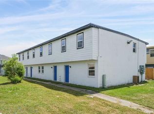 7710 N Coronet Ct, New Orleans, LA 70126