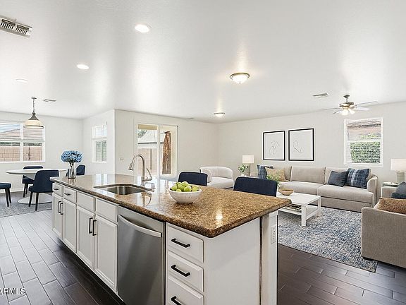 4th image of 2542 N RILEY Road