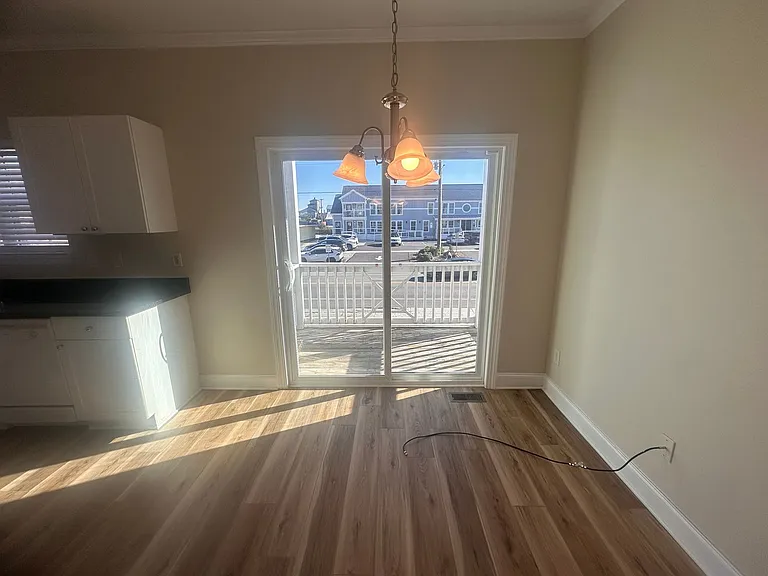 399 N New River Dr #C — Photo 11