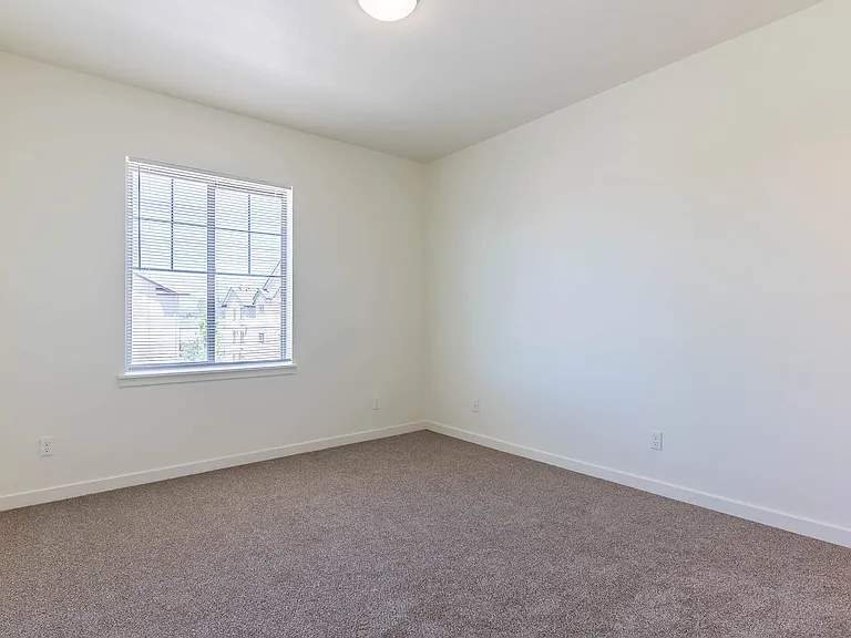 Riverplace Apartment Homes — Photo 29