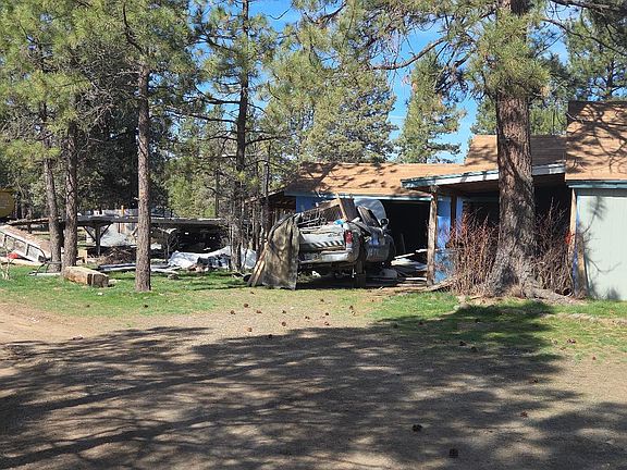 2nd image of 30270 Sprague River Dr