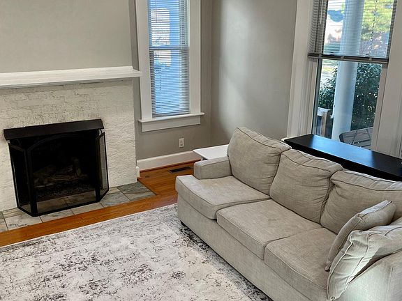 5th image of 611 Massachusetts Ave
