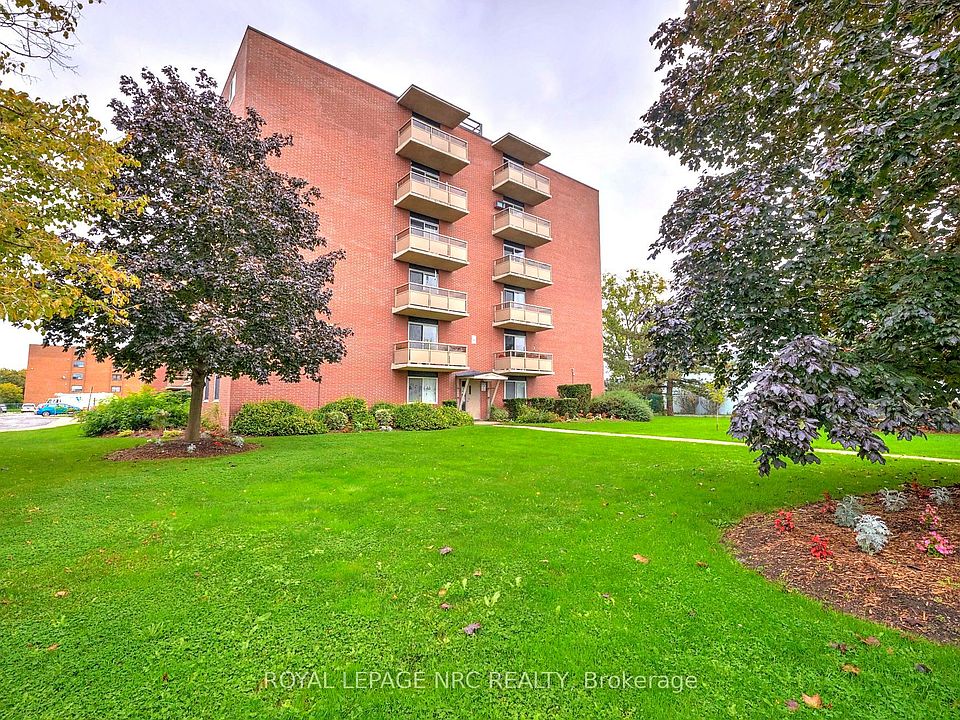1st image of 264 Grantham Ave #209
