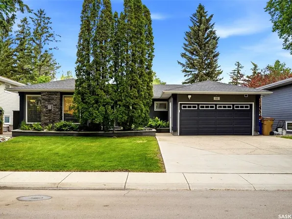 82 Compton ROAD, Regina, SK S4S 2Y3