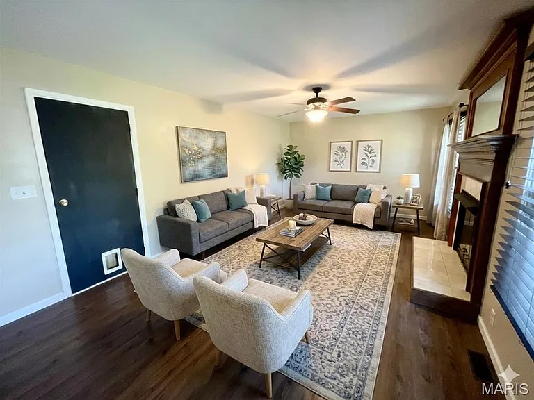 208 Harvard Dr — Photo 45