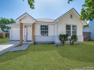 1610 Sweet Rock Dr, San Antonio, TX 78227