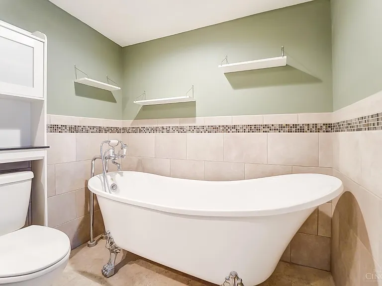 2158 Stratford Ave #2 — Photo 17