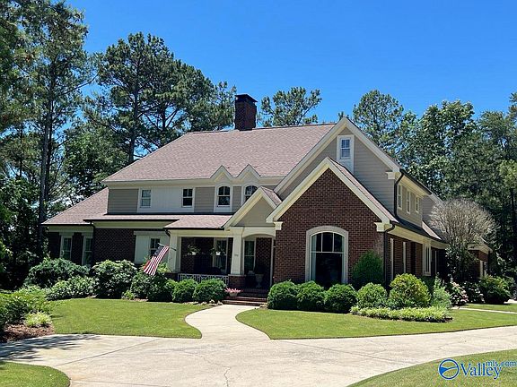 2nd image of 1057 Heritage Dr #9