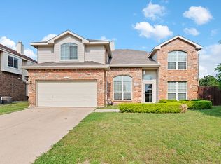 7405 Livingston Dr, Denton, TX 76210