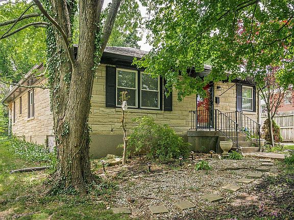 2nd image of 1608 Deer Park Ave