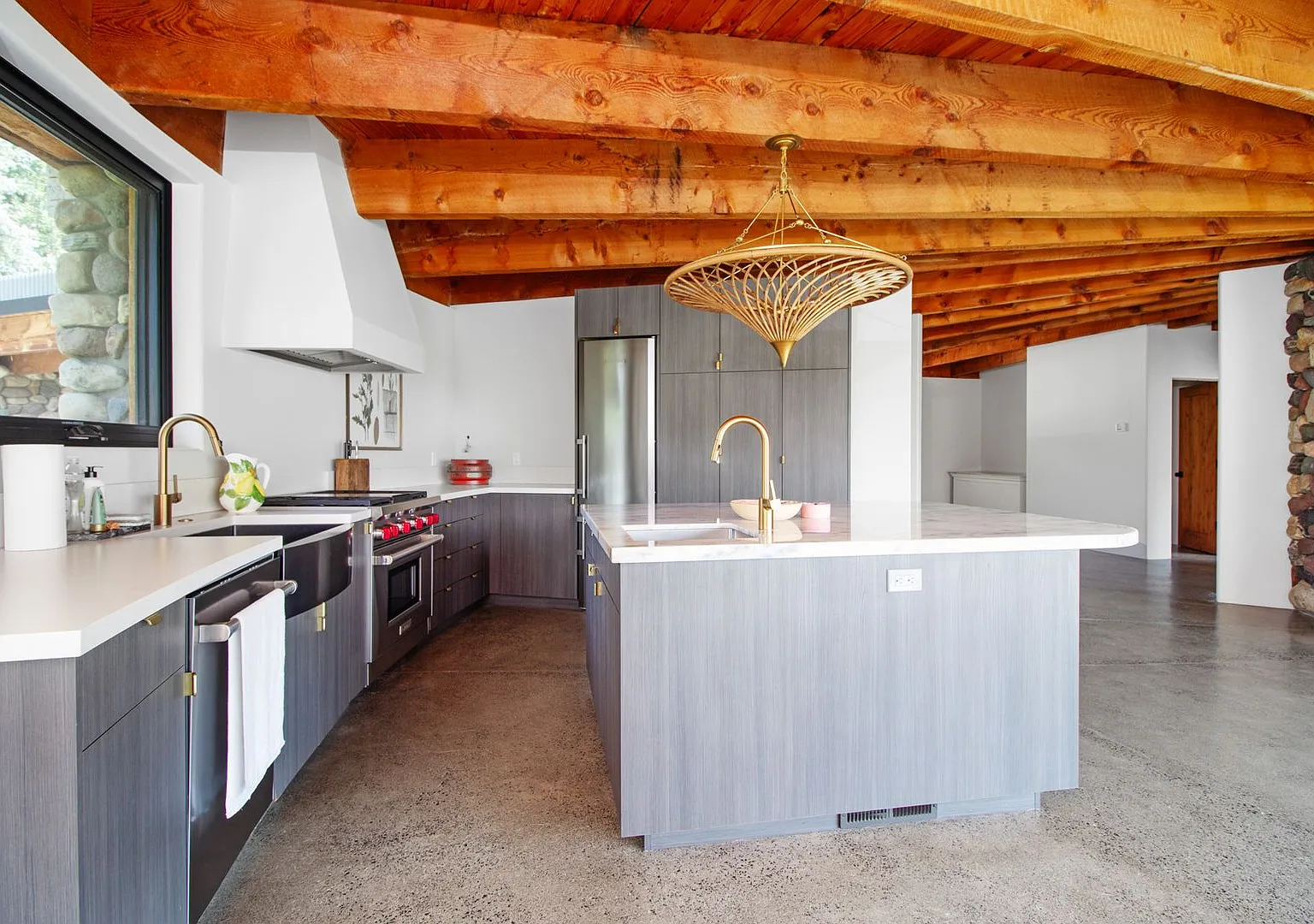 A one-of-a-kind architectural retreat, tucked into the privacy of the Indian Creek neighborhood i... — Photo 4