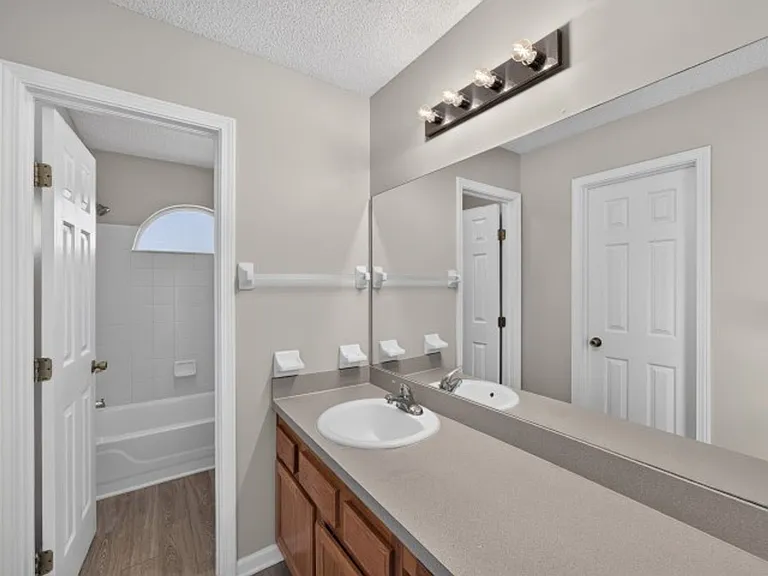 8519 Blazing Star Ct — Photo 15