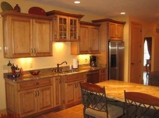 342 Fenton View Dr, Fenton, MO