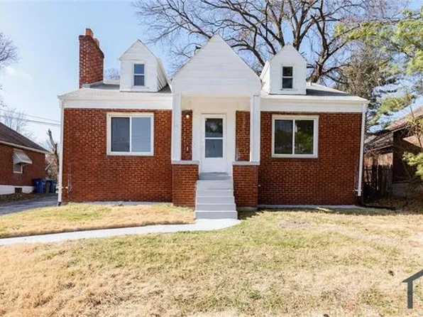 3513 West Pl, Saint Louis, MO 63121
