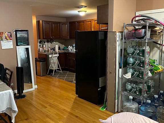 3rd image of 201 Boyd Ave #1