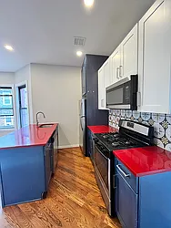 739 Garfield Avenue, #3B