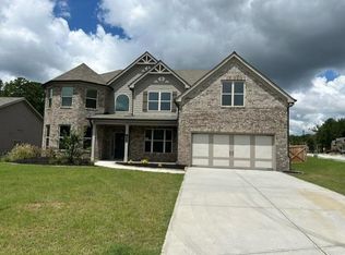 1690 Silver Crest Way, Hoschton, GA 30548