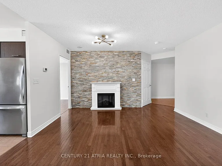 23 Hollywood Ave #808 — Photo 14