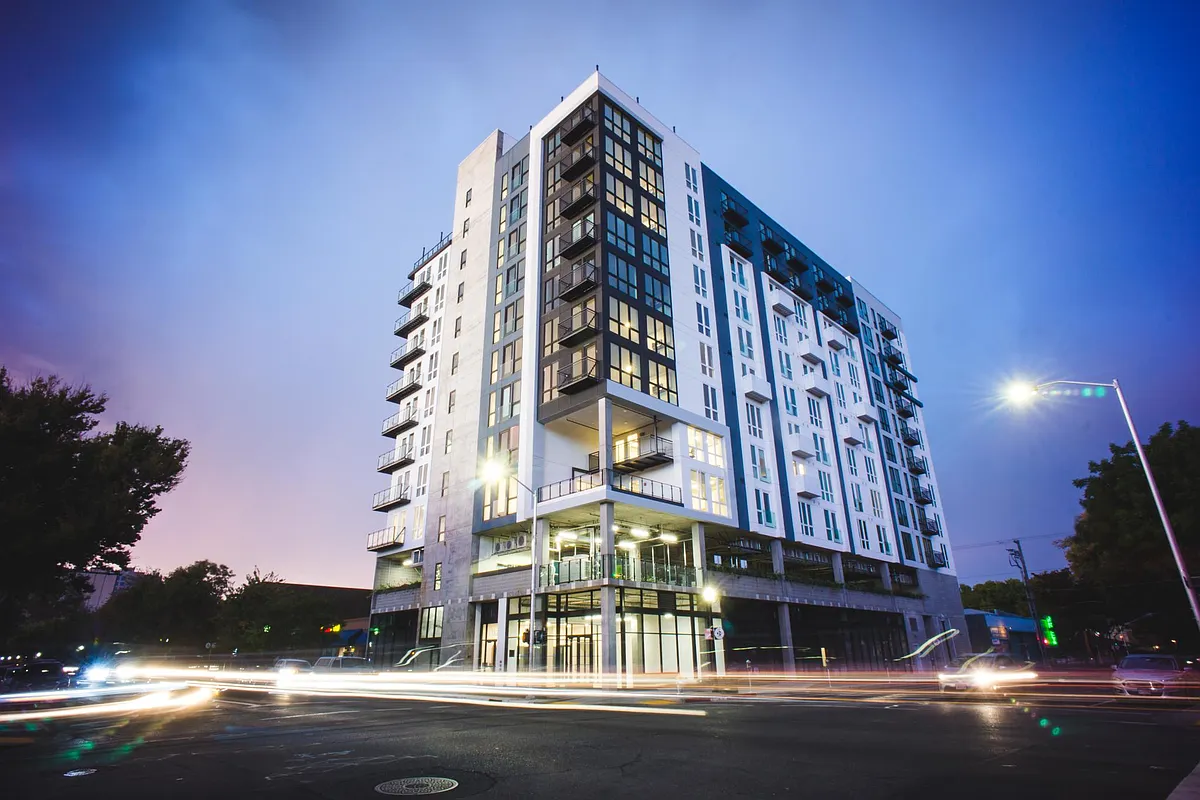 Building Photo - 19J Midtown