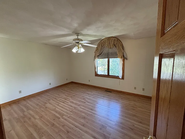 4686 Turner St #2 — Photo 11