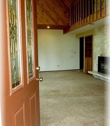 Entry to living room