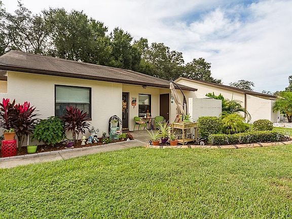 2nd image of 38348 Cottonwood Pl #0