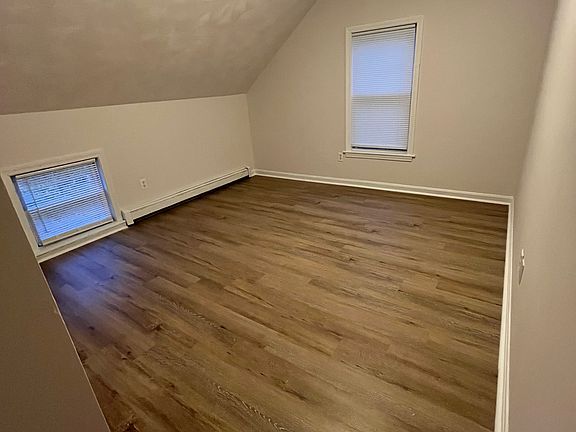 5th image of 55 Tremont St #3