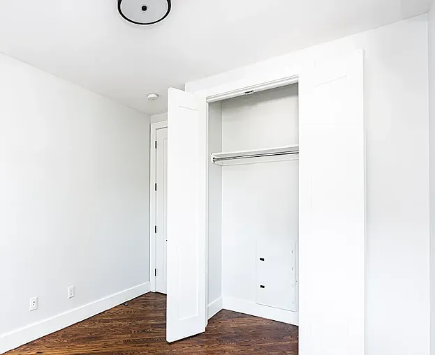 35 Claver Pl #3E — Photo 6