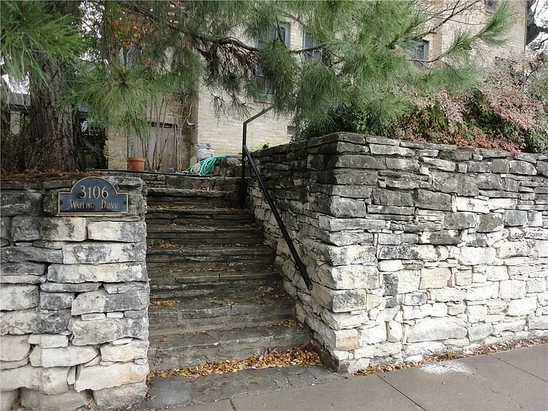 311 Moore Blvd #B — Photo 26