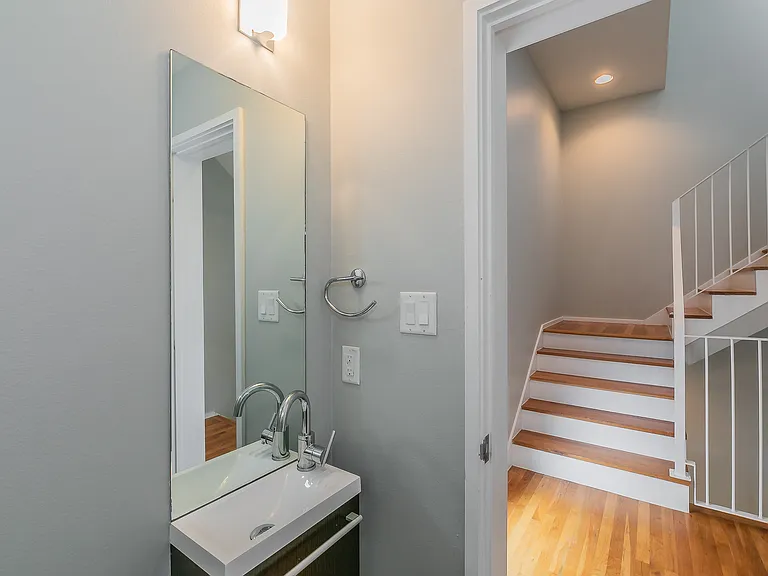 5205 Capitol Ave #6 — Photo 21