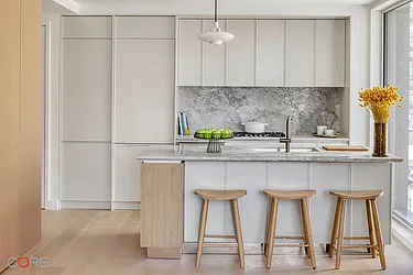 250 East 25th Street #2A