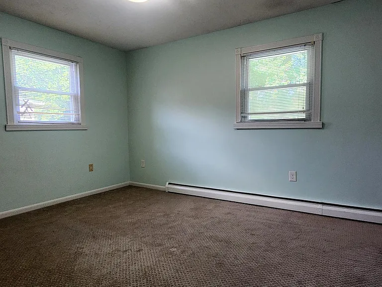 13821 Gilbert Rd #UPPER LEVEL — Photo 5