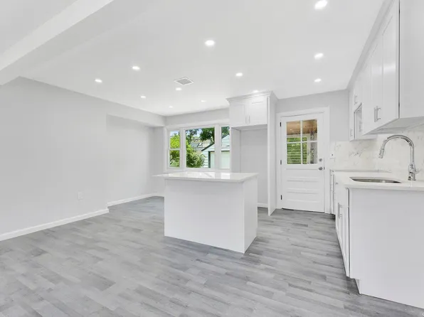 956 Alexander Avenue, Uniondale, NY 11553