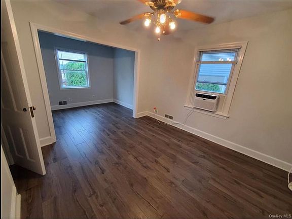 4th image of 524 Rockland Ave #2