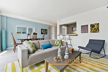 Rented by aptsandlofts.com