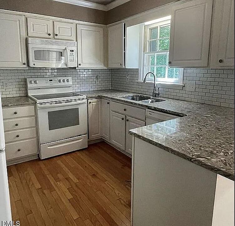 2nd image of 6320 Wynbrook Way