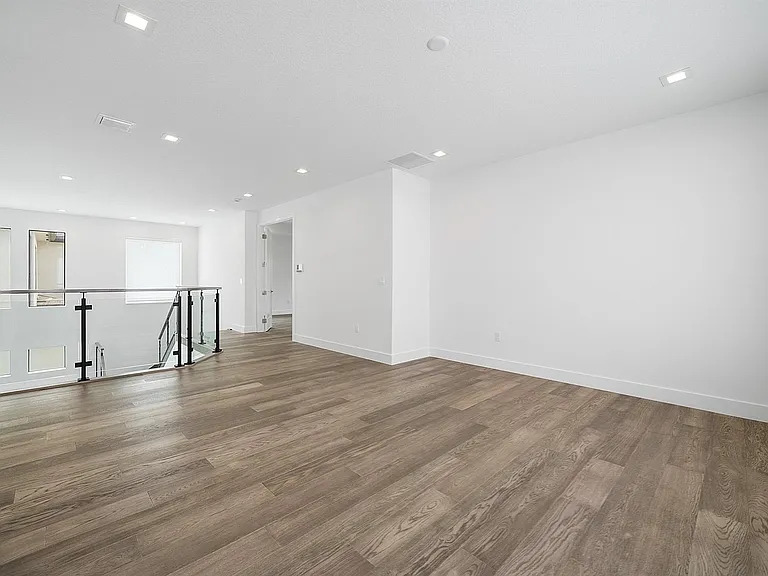 8561 Crystal Downs Ave — Photo 29
