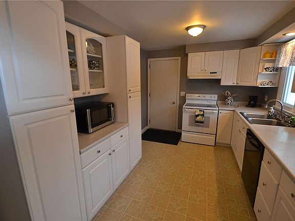 5th image of 6162 Doe Haven Dr