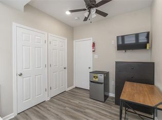 917 W Duncannon Ave #A3, Philadelphia, PA 19141