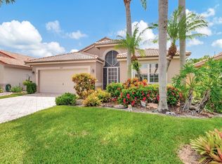 6685 Sun River Rd, Boynton Beach, FL 33437