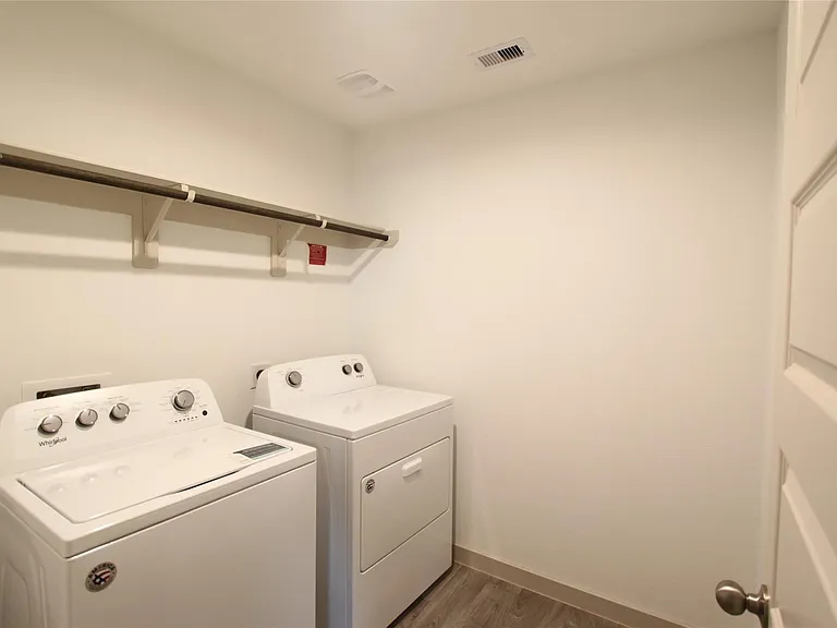 8215 Brahman Ln — Photo 15